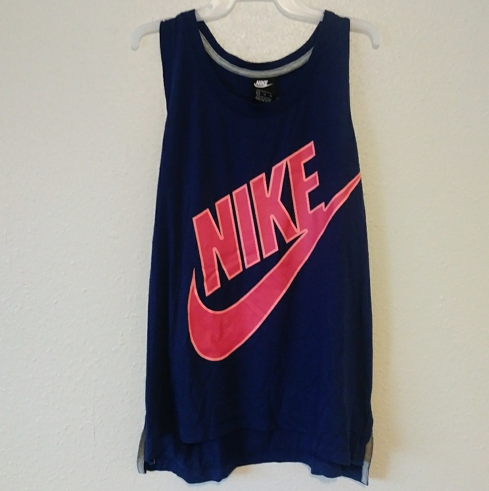 Nike Slim Fit Tank Top